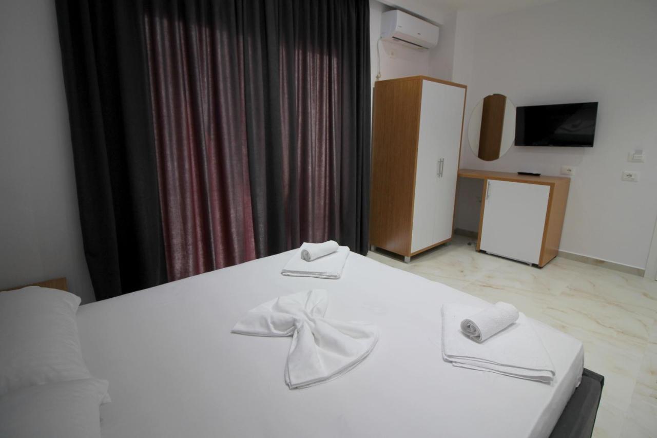 Moonshine Hotel Ksamil Exterior photo