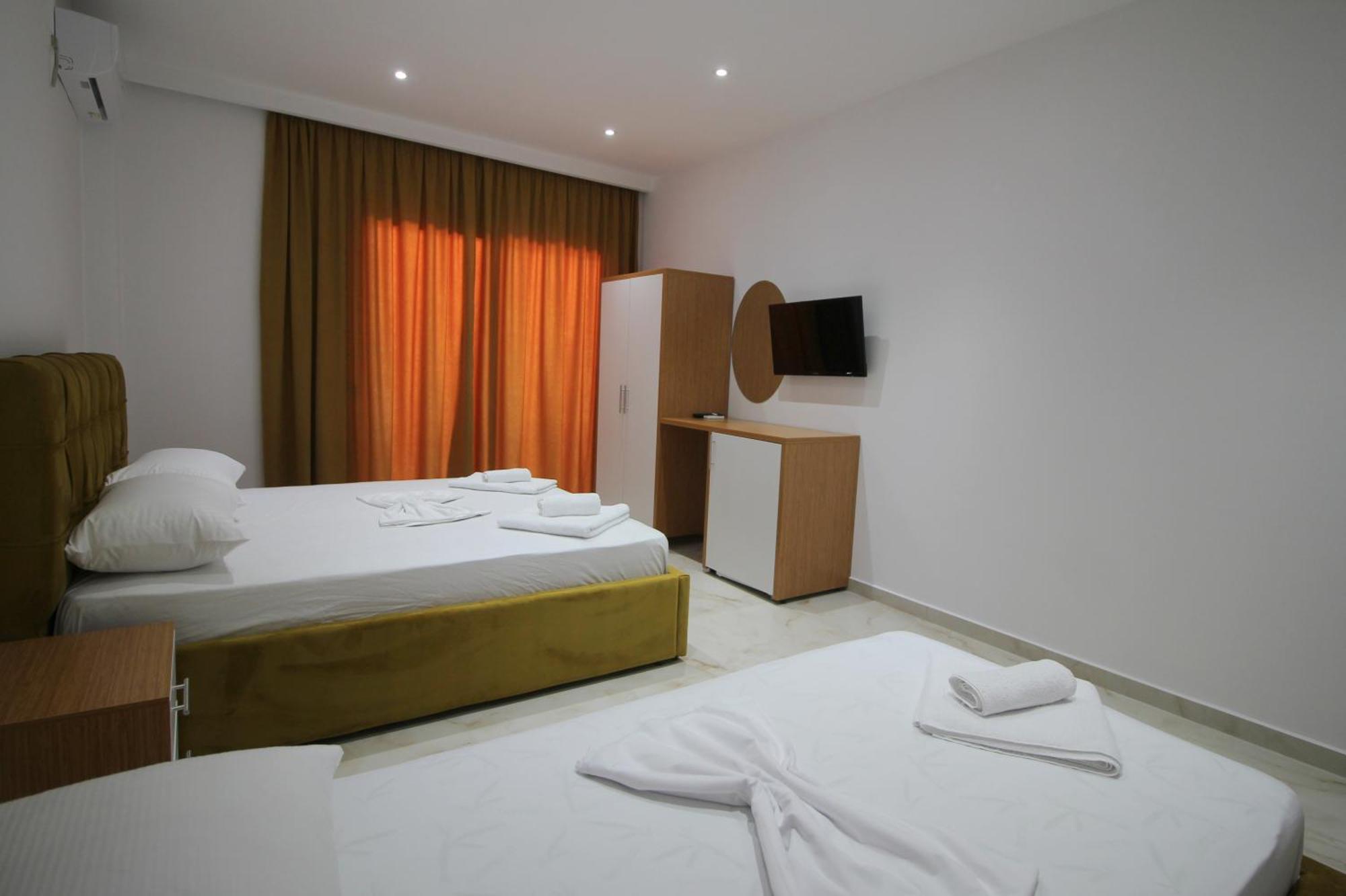 Moonshine Hotel Ksamil Exterior photo
