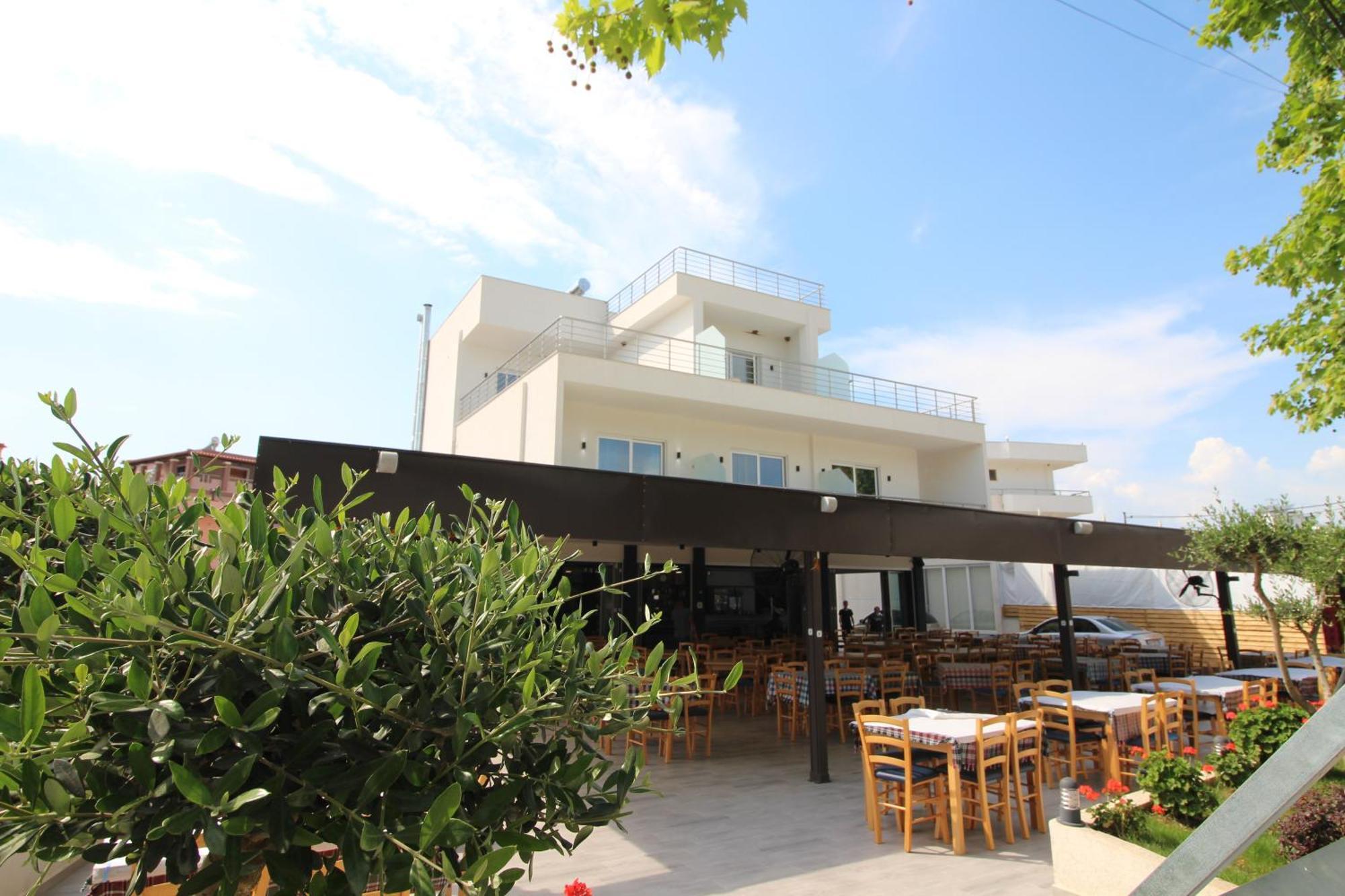 Moonshine Hotel Ksamil Exterior photo