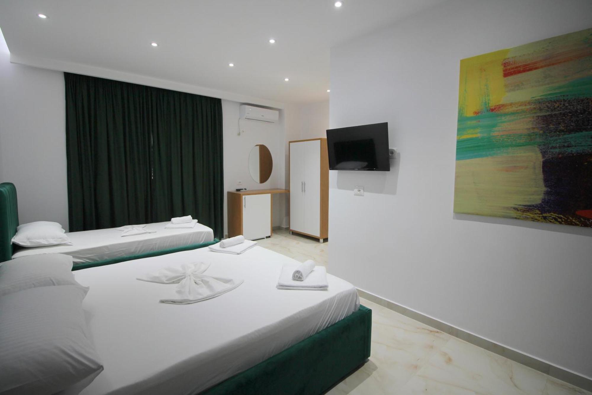Moonshine Hotel Ksamil Exterior photo